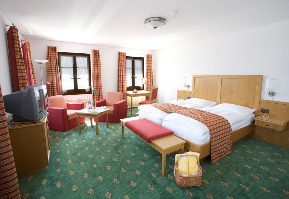 Hotel Alexander Weggis Luaran gambar
